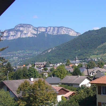 Zimmer Mit Fruehstueck Challes-les-Eaux Exterior photo